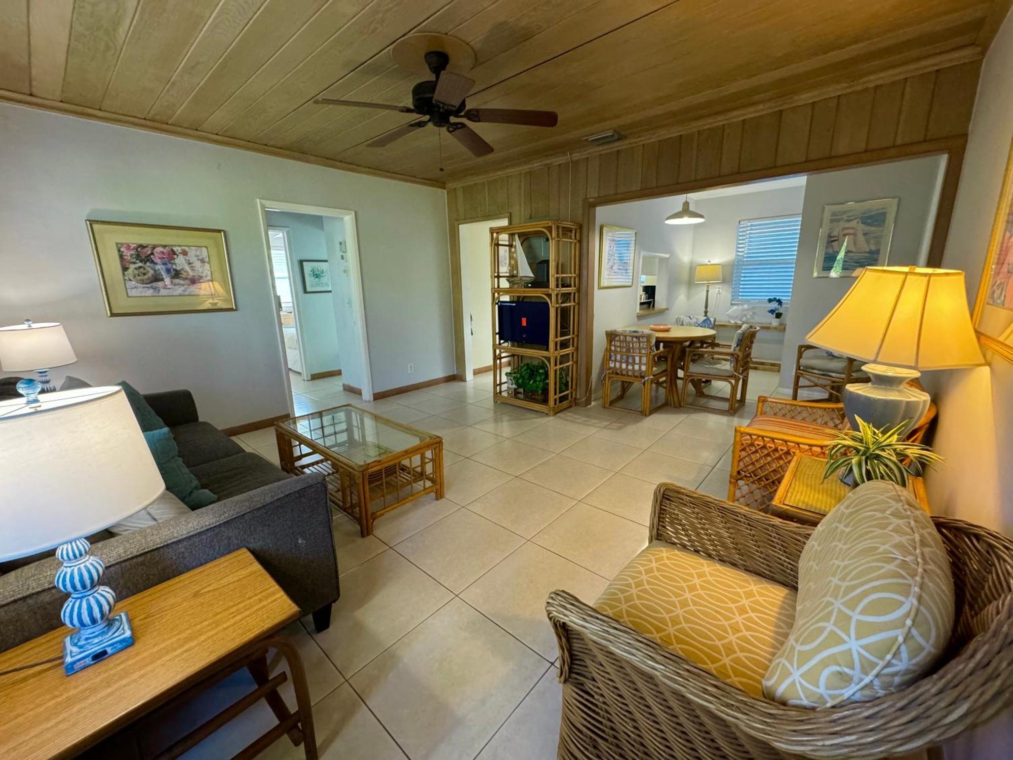 The Grove Beach Condominiums Delray Beach Exterior foto