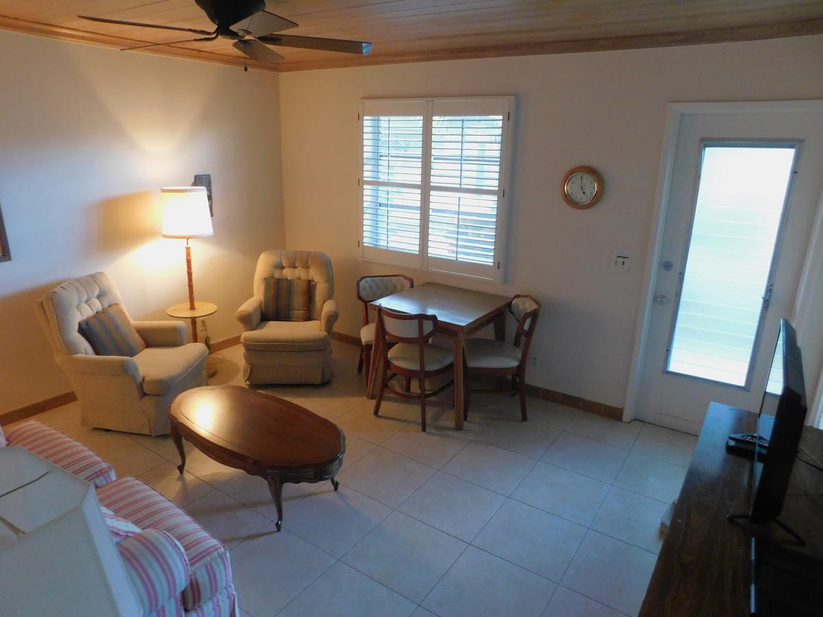 The Grove Beach Condominiums Delray Beach Exterior foto
