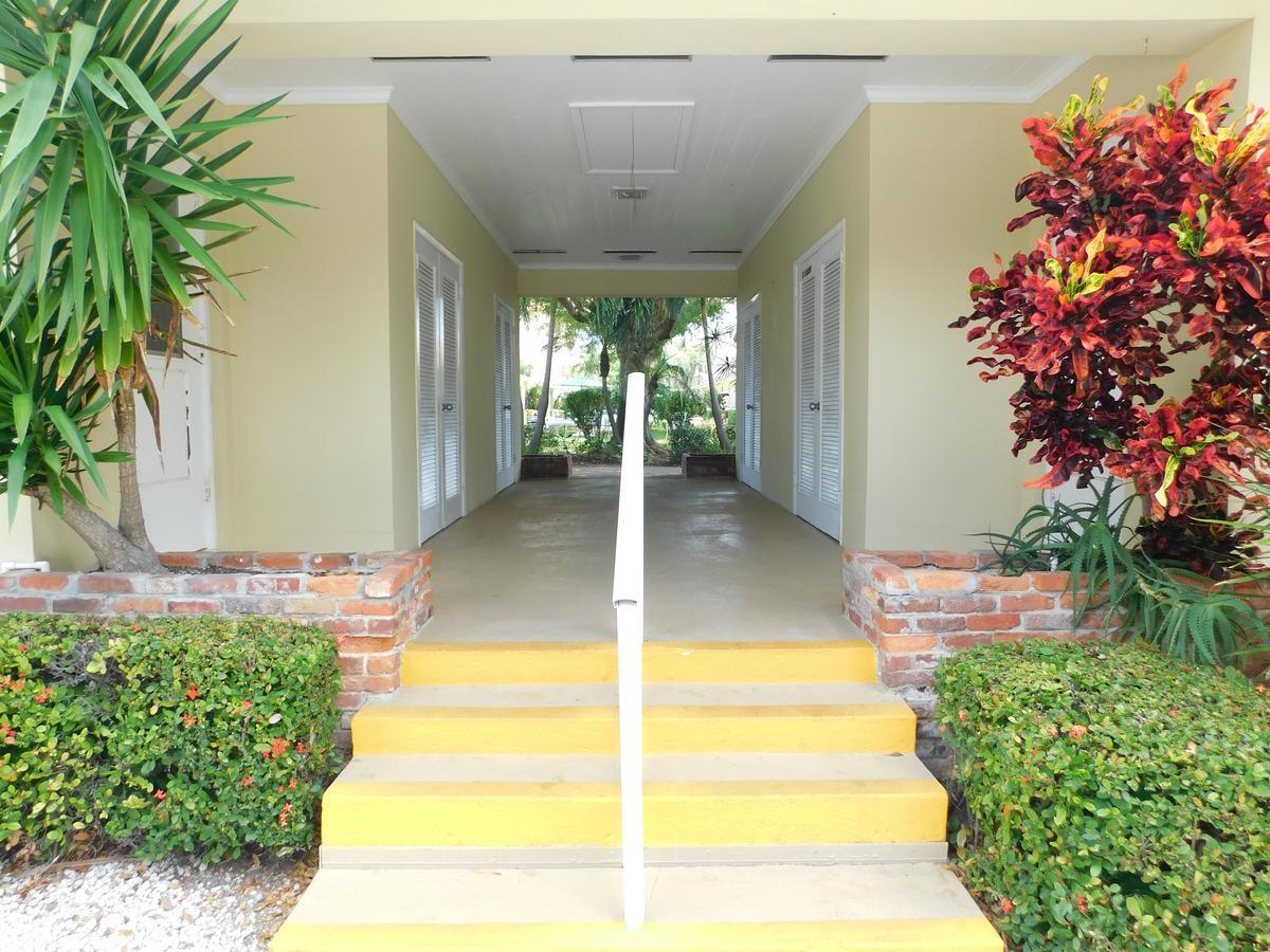 The Grove Beach Condominiums Delray Beach Exterior foto